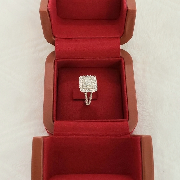 606- Engagement Ring, Proposal Ring, Mother's Day Gift, Wedding Size 7 NWT - Picture 4 of 5